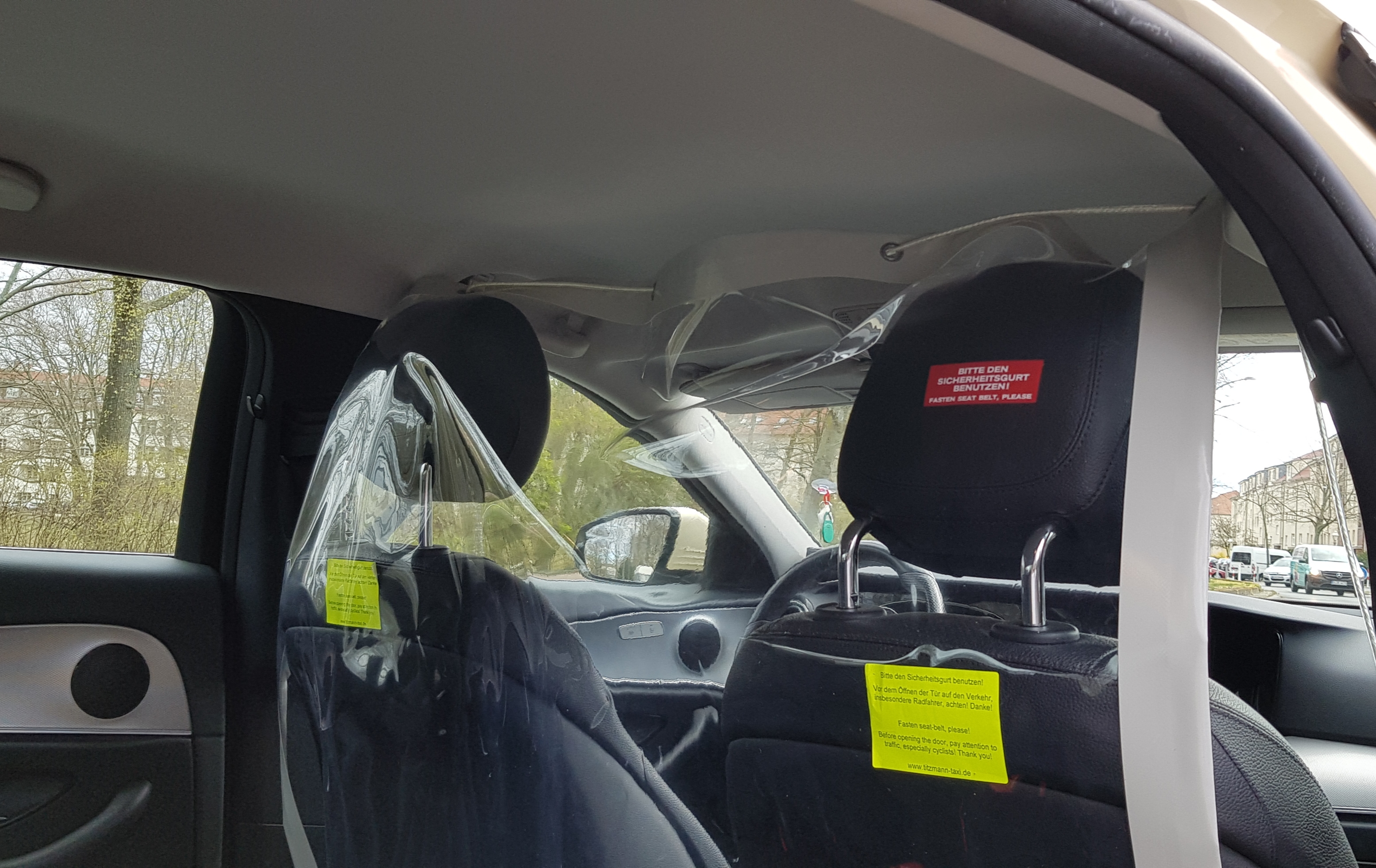 Corona Schutzmöglichkeiten im Taxi